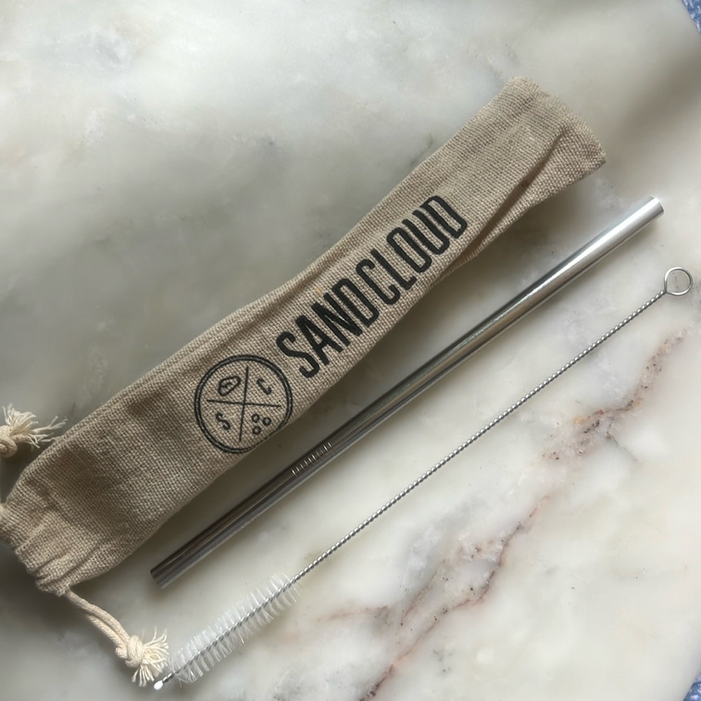 Brand new stainless steel straw and cleaning tool with bag